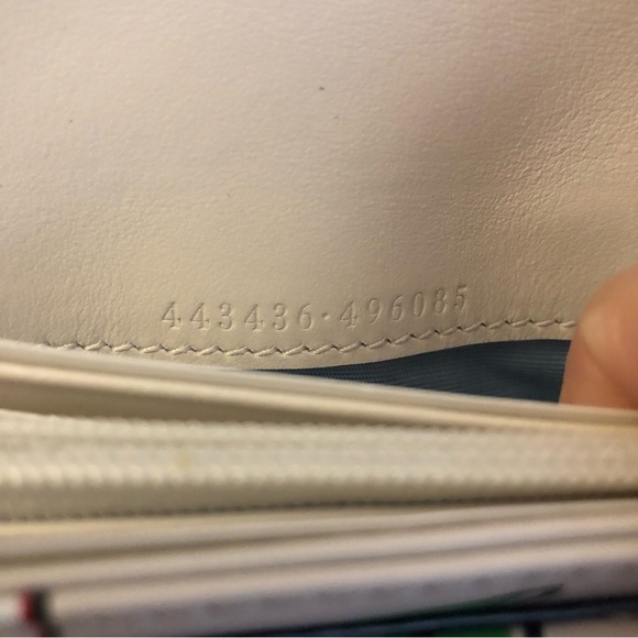 Gucci Valentine’s Day special design Marmont printed Apple GG long wallet - Picture 9 of 11